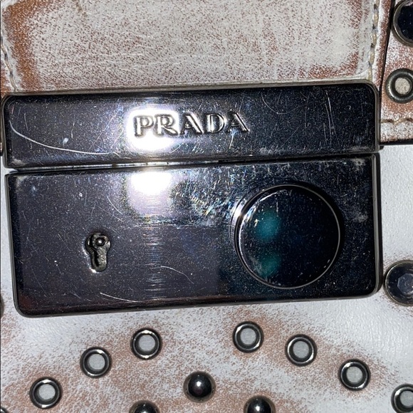 Prada Vitello Vintage Embellished White Leather - Picture 3 of 7